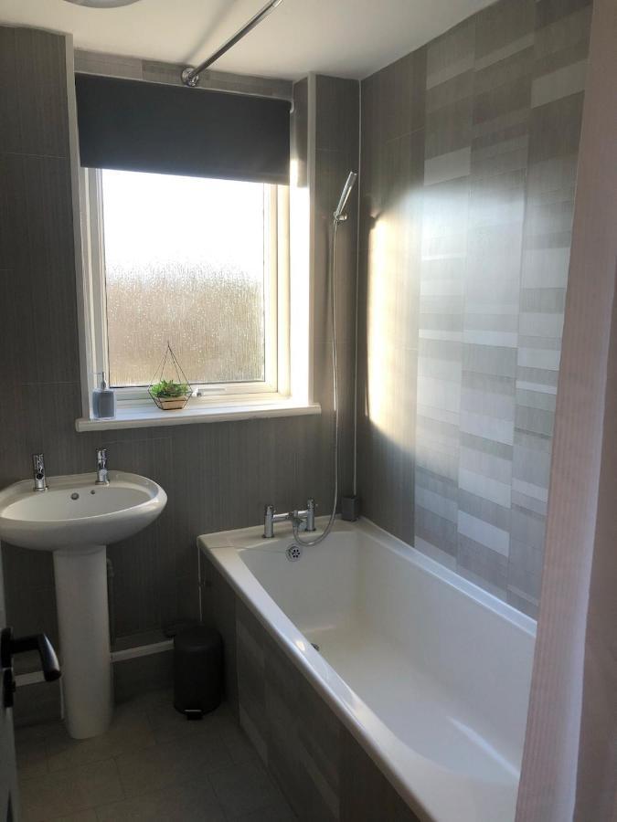 Rowan Place 5 Bedroom Off Street Parking Accommodation Durham Exterior foto